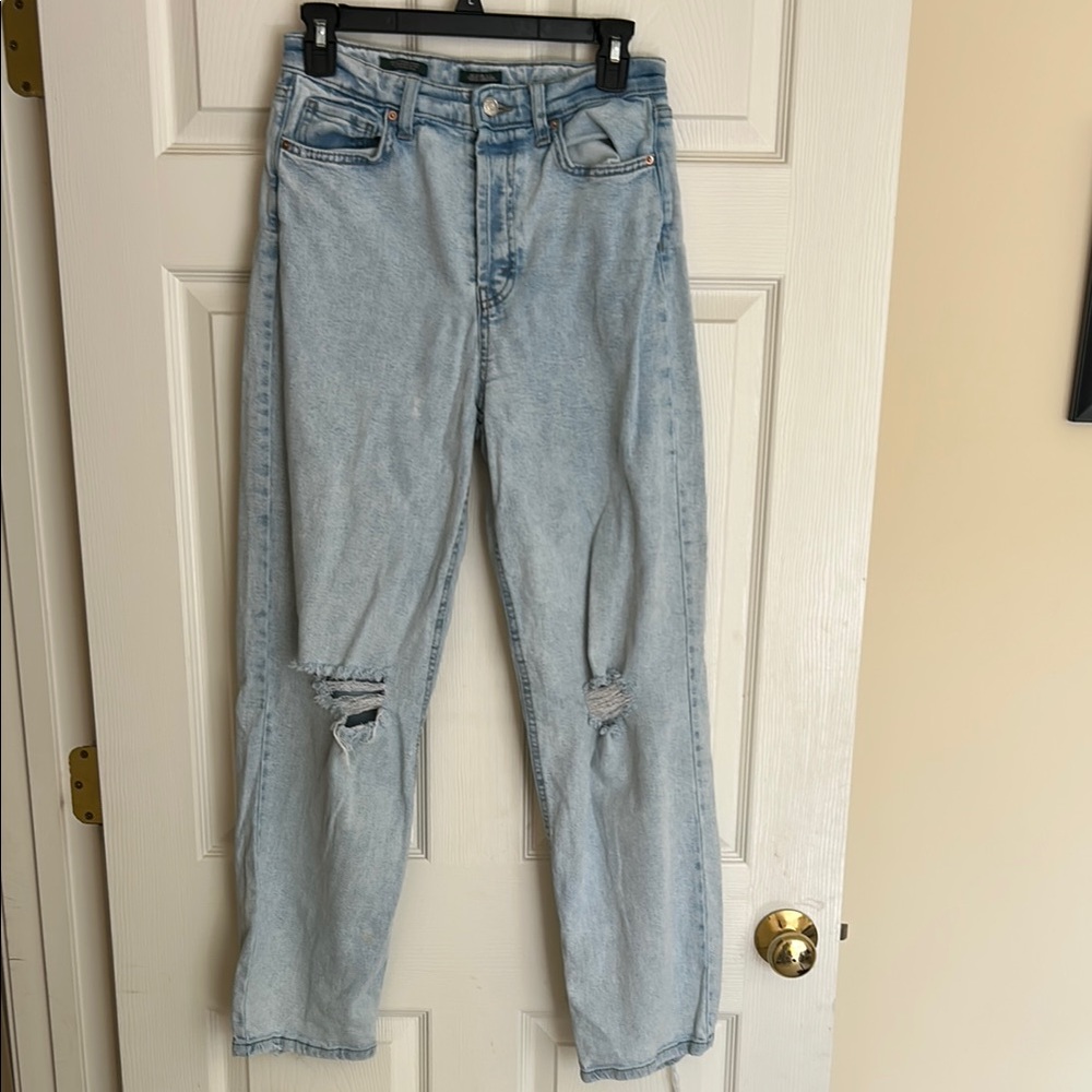Light Blue Distressed Women's Jeans